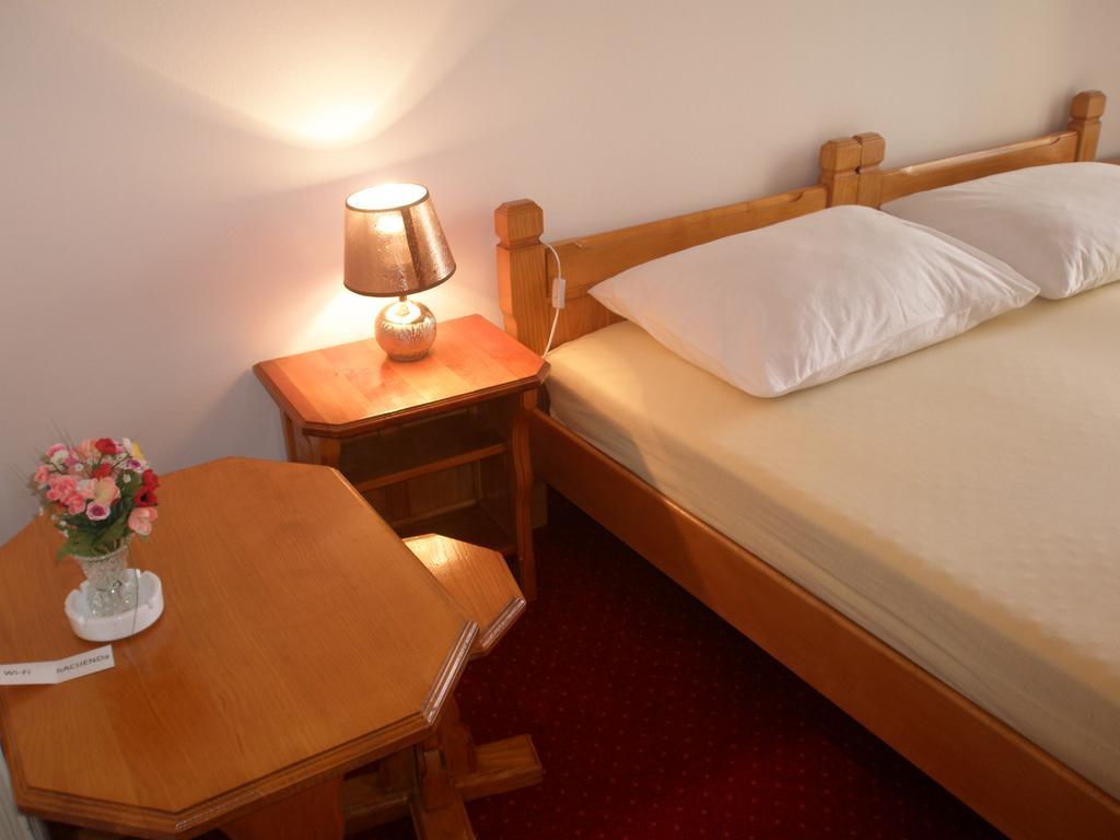 Smjestaj Hazienda Hotel Свети Юрай Стая снимка